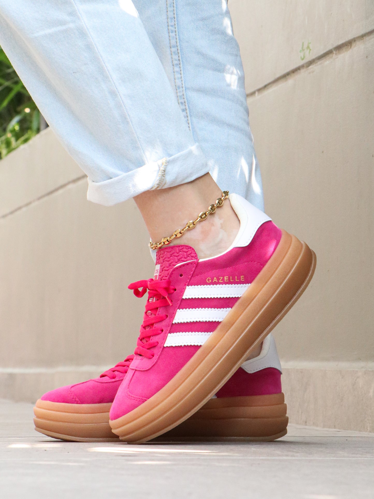 NUEVOS TENIS URBANA -EDICIÓN LIMITADA , 100% ACTITUD