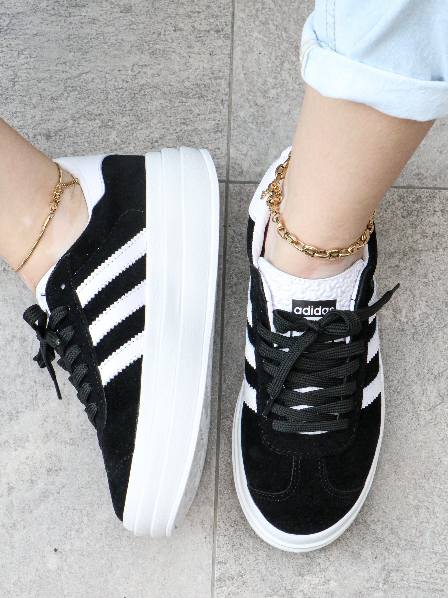 NUEVOS TENIS URBANA -EDICIÓN LIMITADA , 100% ACTITUD