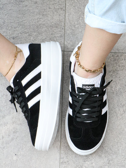 NUEVOS TENIS URBANA -EDICIÓN LIMITADA , 100% ACTITUD